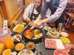 -沸炉重庆老火锅(军事博物馆店)