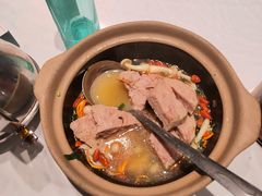 -海派美食·家宴海鲜青岛菜·石锅鲽鱼头(东方城店)