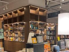-茑屋书店(天目里店)