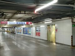 -中山公园-龙之梦停车场