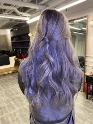 -MODEL'S HAIR