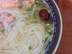 -燕子煨汤(山海关路店)