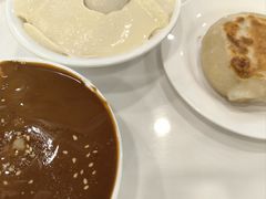 -聚德华天护国寺小吃(甜水园店)
