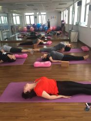 -爱尔乐美孕产瑜伽·普拉提