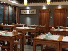 -华府九号海鲜烧烤大排档(龙域店)