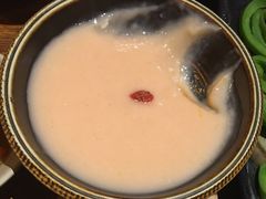老牌坊鱼豆花-老牌坊云南鱼豆花火锅(爱建店)