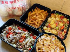 盐菜糖包-清泉阁包子饺子·刀削面(五一店)