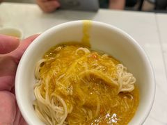 蟹粉拌毛细面-翡翠拉面小笼包(岭南新天地店)