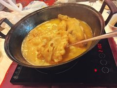 -鲜入围煮花胶鸡海鲜火锅