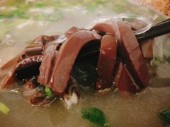 -烤鸭肉夹馍鸭汤店