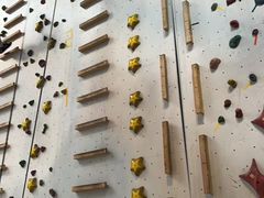 -山之巅攀岩馆(太古城店)