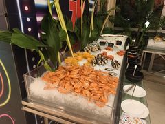 -元一希尔顿酒店·鲜切牛肉火锅禅自助餐厅