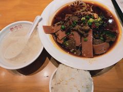 -蓉李记成都名小吃(二七万达店)