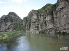 -孤山寨风景区