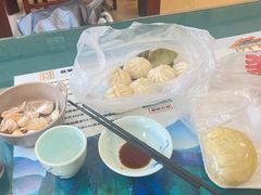 肉三鲜-草包包子铺1937(普利街店)