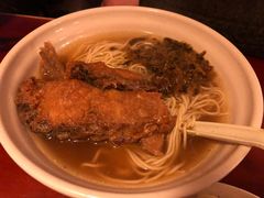 -佬钱湾仔(衣裳街店)