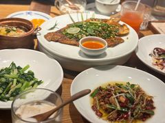 -一坐一忘云南菜(嘉里中心店)