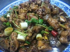 -闯关东东北农家菜(崂山石老人店)