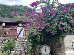 -高荡千年布依古寨旅游景区