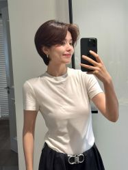 -镁连社·美联社