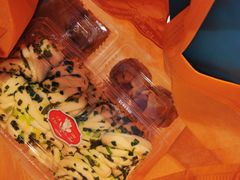 -白玉兰食品甜凤店(合生汇店)