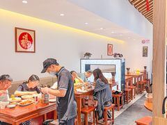 -裕兴记•蟹黄面馆(人民广场店)