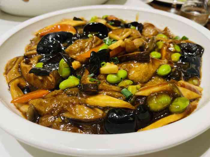 食里百香湖鲜馆(华庄商业广场店)-"味道不错,特别是养生黑豆腐赞91.