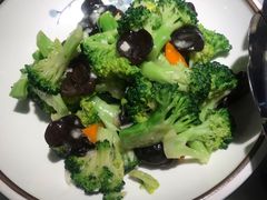 -小菜园新徽菜(镇江京口吾悦店)