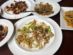 -怡得饭庄·30年老店·宋大妈昆明菜