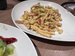 -耶里夏丽·新疆菜·28年喀什老馆(田林东路店)