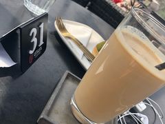 -UNI UNI(环亚凯瑟琳店)