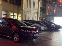 -香山湖渔家大院