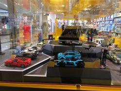-乐高授权专卖店(朝阳大悦城店)