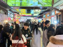 -万达广场(南昌红谷滩店)