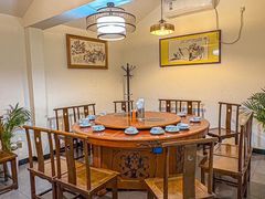 -聚首堂·特色小吃·肘子(什刹海德胜门店)