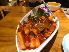 韩式炒年糕-唯成•韩国炭火烤肉 유성고기