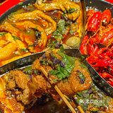 来南宁一定要去琅西村胡爷吃椰香小龙虾!