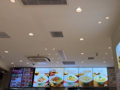 -小杨生煎(金山百联购物中心3楼店)
