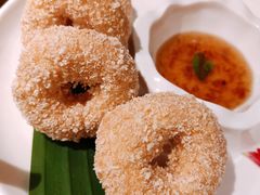炸虾饼配泰国梅子酱-帕蓝·暹罗料理(曲阳店)