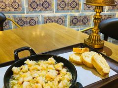 西班牙蒜香虾伴法包-FISH&POTATO Cō(地中海美食 万象城店)