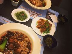 -康师傅私房牛肉面(马泉营奥莱店)