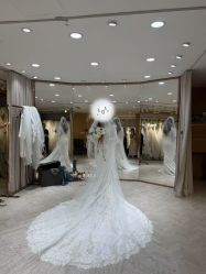 -MARRY ME高级婚纱礼服定制