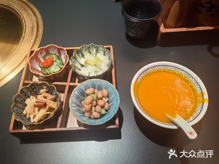 無二炙坊·和牛烧肉(大钟寺1733店)图片