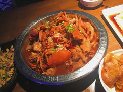 -胖哥俩肉蟹煲(济南世茂国际广场店)