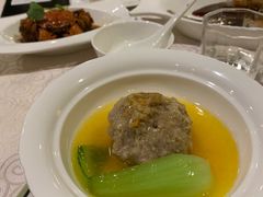 蟹粉狮子头-杭州香格里拉·香宫中餐厅