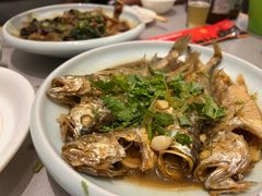 炖小黄鱼-渔家颂歌渔家味道(青石路店)