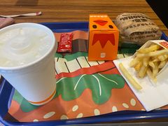 -汉堡王(金鹰天地广场店)