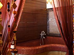 -迪瓦娜按摩和水疗中心