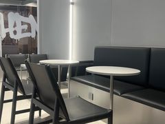 -M Stand(成都COSMO店)
