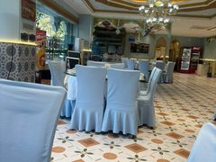 -马尔龙新疆饭店·清真(瑞景店)